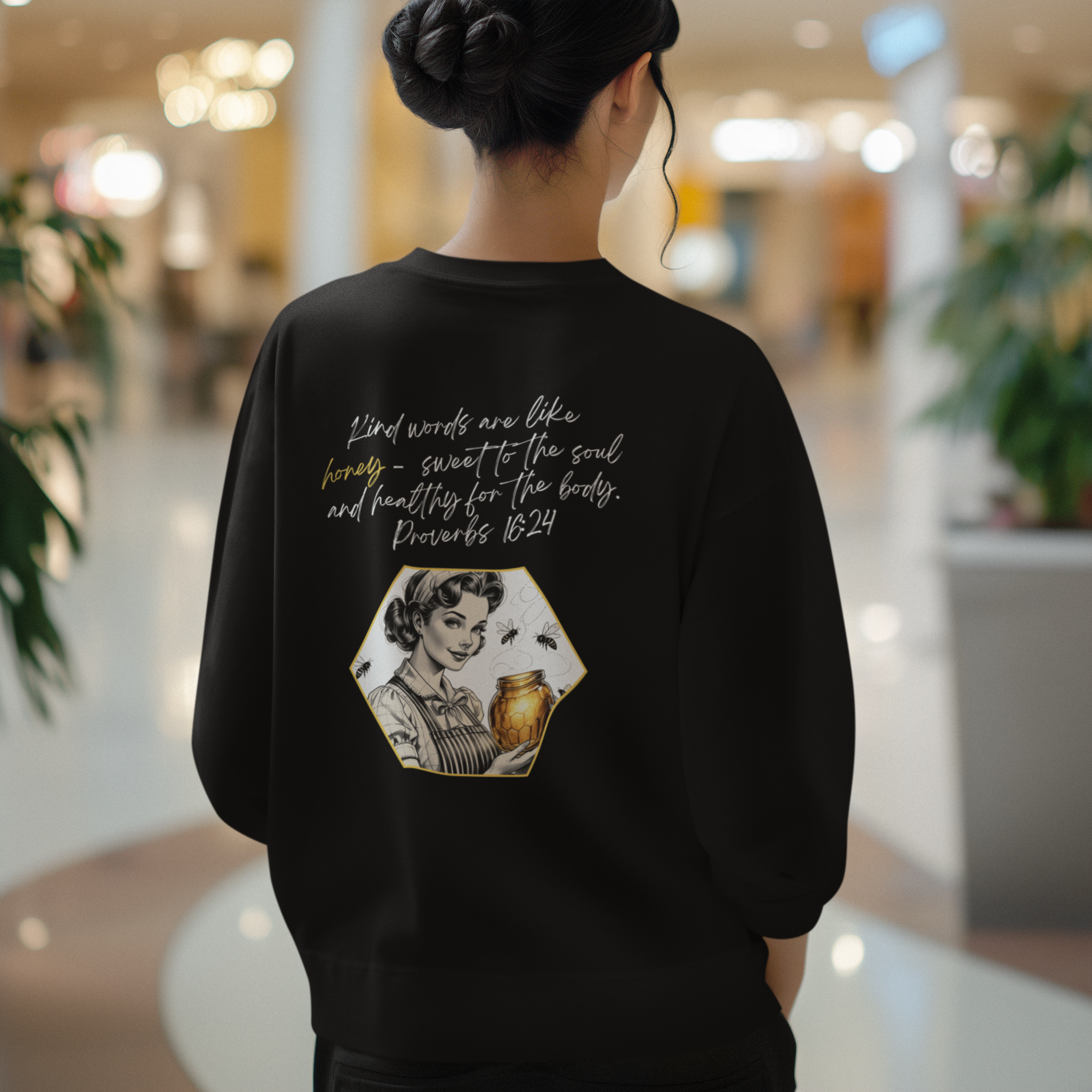 Be Kind Sweatshirt - Black